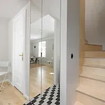 Modern Flat In A Courtyard アパート タリン