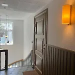 Modern Flat In A Courtyard