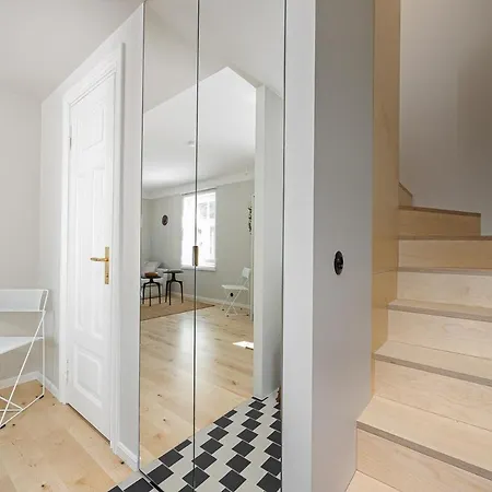 Modern Flat In A Courtyard Lägenhet Tallinn