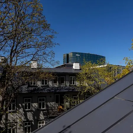 Modern Flat In A Courtyard Апартаменты Таллин