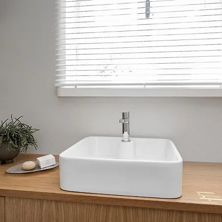 Modern Flat In A Courtyard Korter *