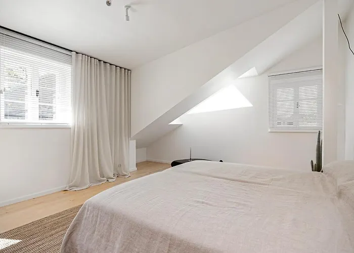 Modern Flat In A Courtyard * Tallin