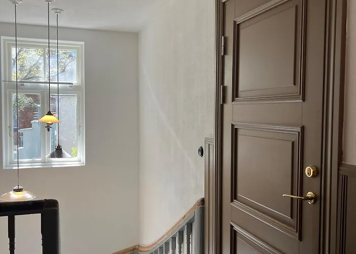 Apartament Modern Flat In A Courtyard *